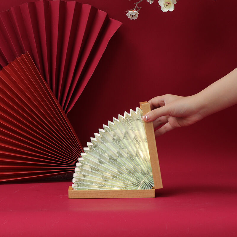 Lampada da terra decorativa cinese in carta piegata increspata, impermeabile, a LED